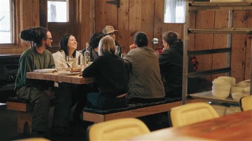 Saison 11 - Épisode 9 : 11 ans de cabane