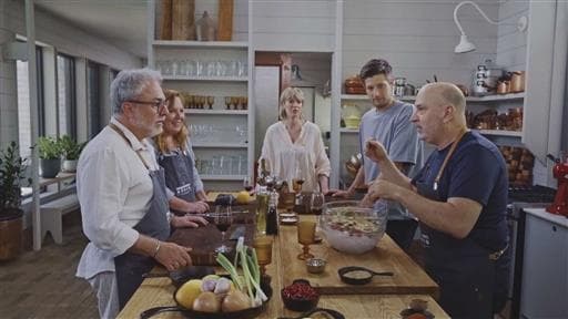 Saison 18 - Épisode 2 : Potluck